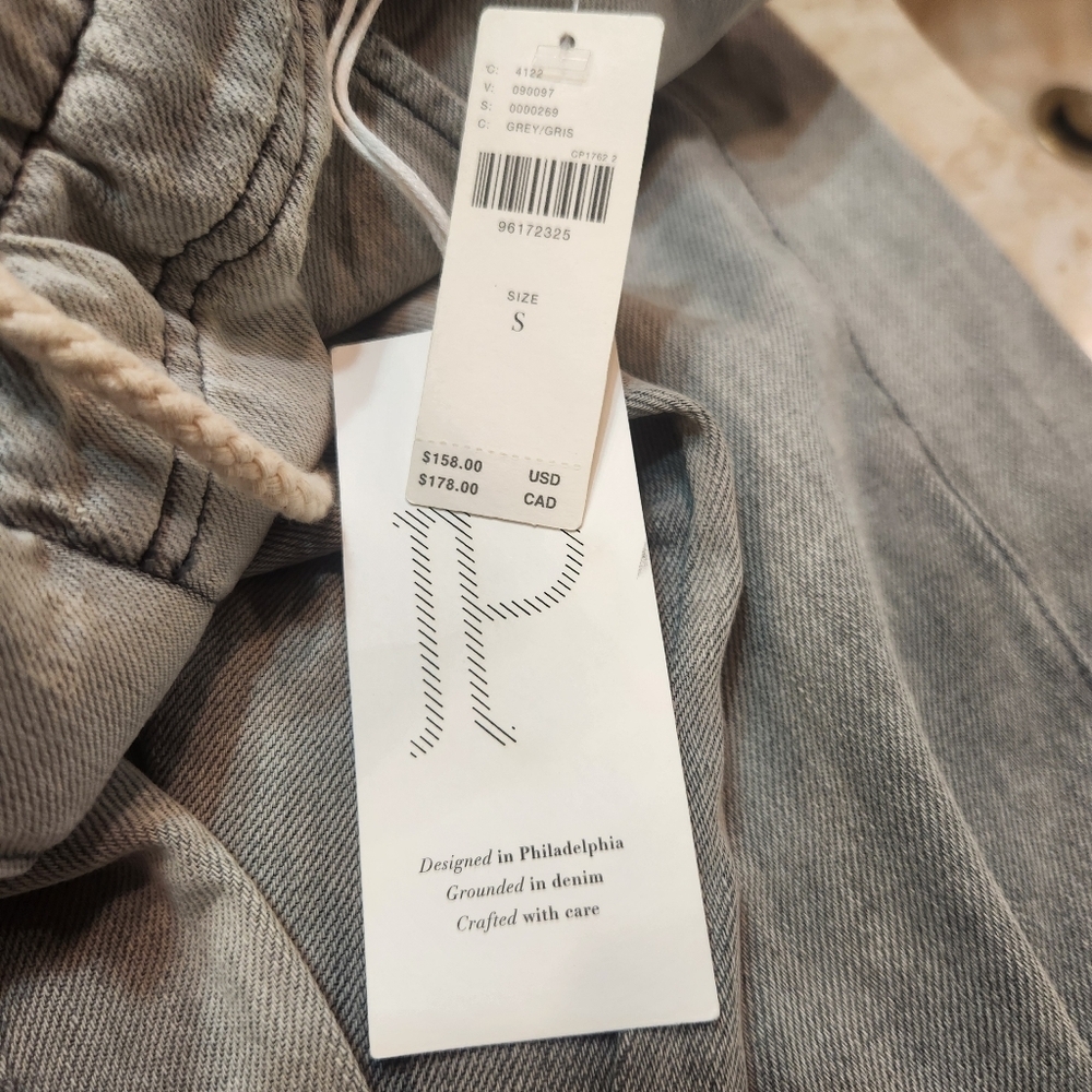 Pilcro Light Gray Cargo Joggers - Picture 8 of 8